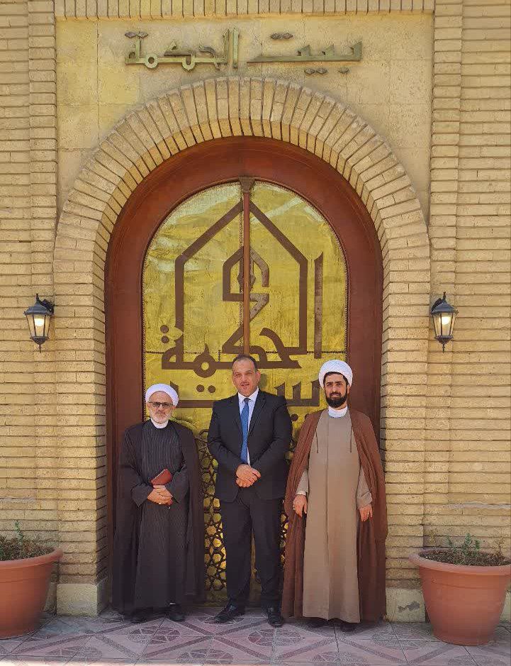 دیدار رییس کمیته فرهنگی و آموزشی اربعین با مدیر کل ارتباطات بیت‌الحکمه در بغداد.